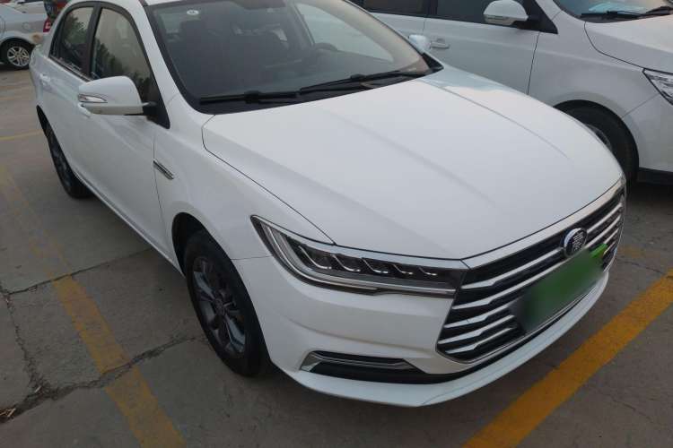 Used BYD Qin 2019 1.5L Automatic Prestige Model Exterior 3