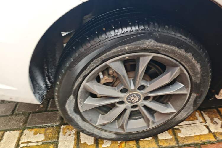 Used BYD Qin 2019 1.5L Manual Comfort Version Exterior 3