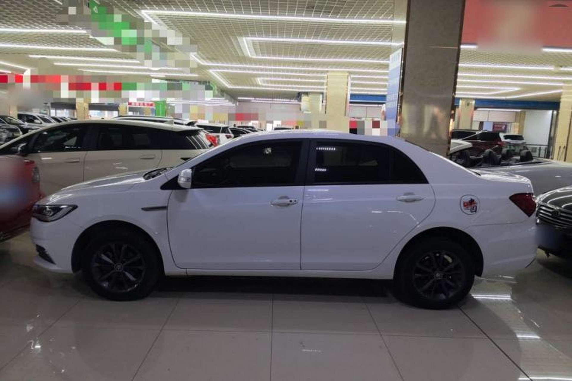 Used BYD Qin 2019 1.5L Manual Luxury Version Exterior 3