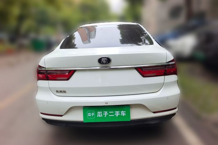 Used BYD Qin 2019 1.5L Automatic Luxury Model Exterior 4