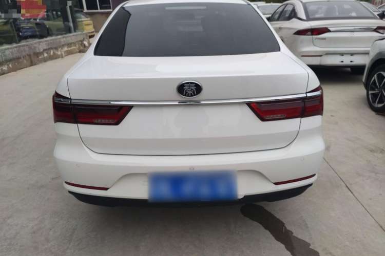 Used BYD Qin 2019 1.5L Automatic Prestige Model Exterior 4