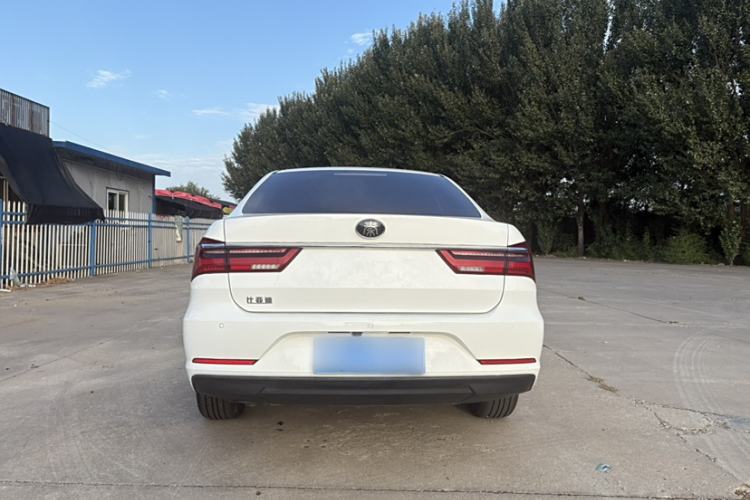 Used BYD Qin 2019 1.5L Automatic Prestige Model Exterior 4