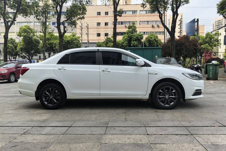 Used BYD Qin 2019 1.5L Automatic Luxury Model Exterior 4