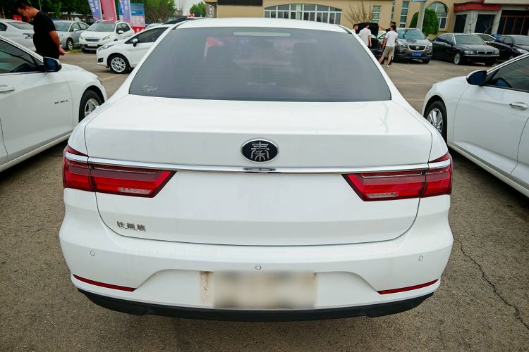 Used BYD Qin 2019 1.5L Automatic Luxury Model Exterior 4