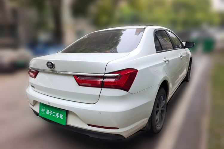 Used BYD Qin 2019 1.5L Automatic Luxury Model Exterior 5