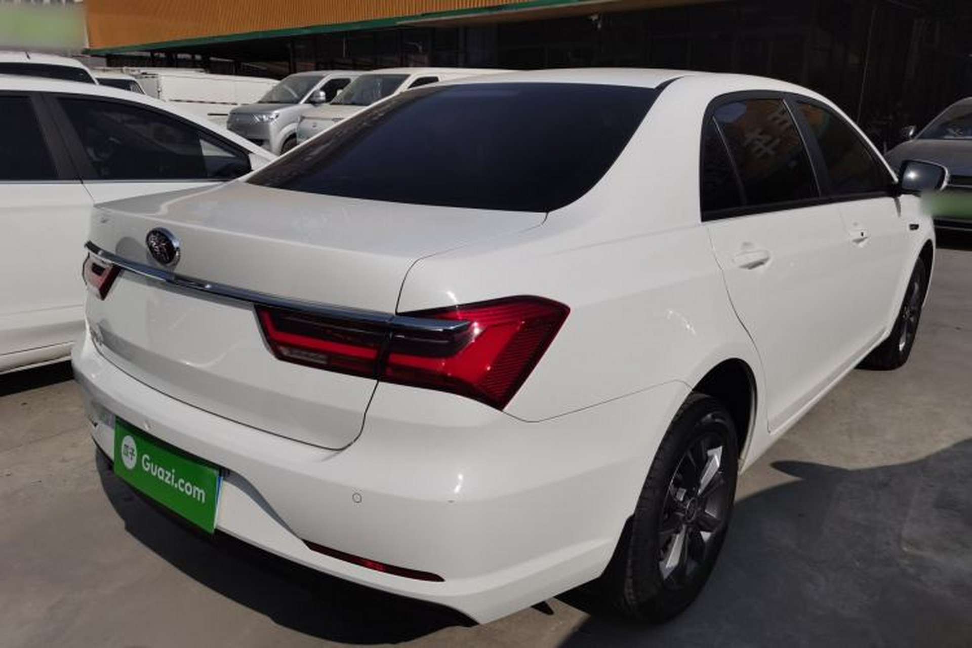 Used BYD Qin 2019 1.5L Automatic Luxury Model Exterior 5