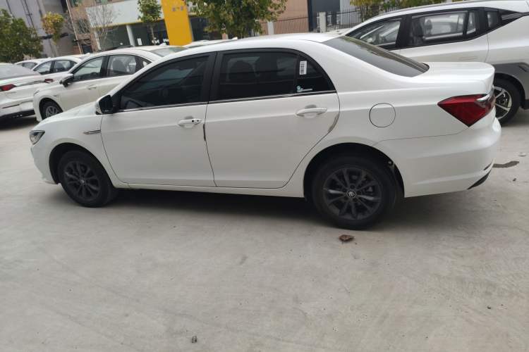 Used BYD Qin 2019 1.5L Automatic Prestige Model Exterior 5