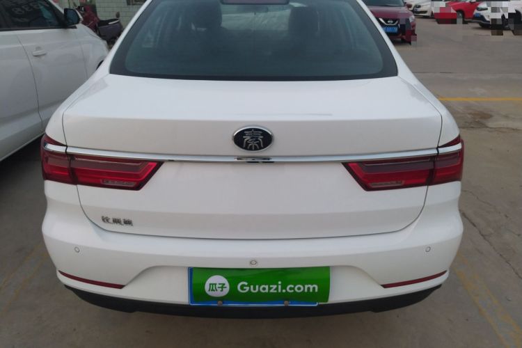 Used BYD Qin 2019 1.5L Automatic Prestige Model Exterior 5