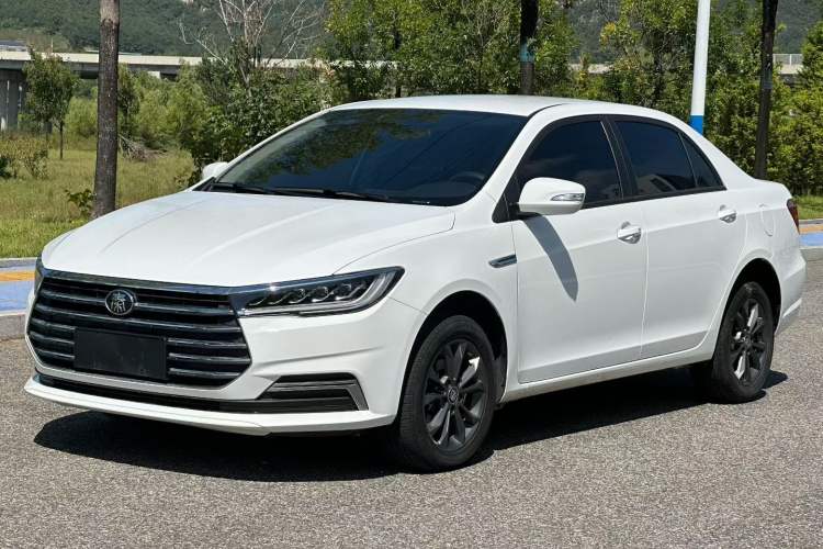 Used BYD Qin 2019 1.5L Automatic Luxury Model Exterior 5