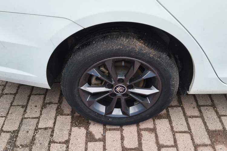 Used BYD Qin 2019 1.5L Automatic Prestige Model Exterior 5