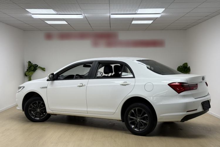 Used BYD Qin 2019 1.5L Automatic Luxury Model Exterior 5