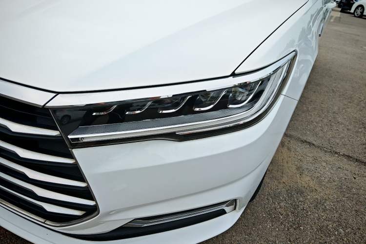 Used BYD Qin 2019 1.5L Automatic Luxury Model Exterior 6
