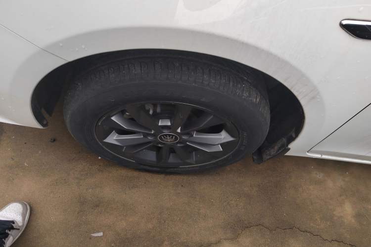 Used BYD Qin 2019 1.5L Automatic Luxury Model Exterior 7