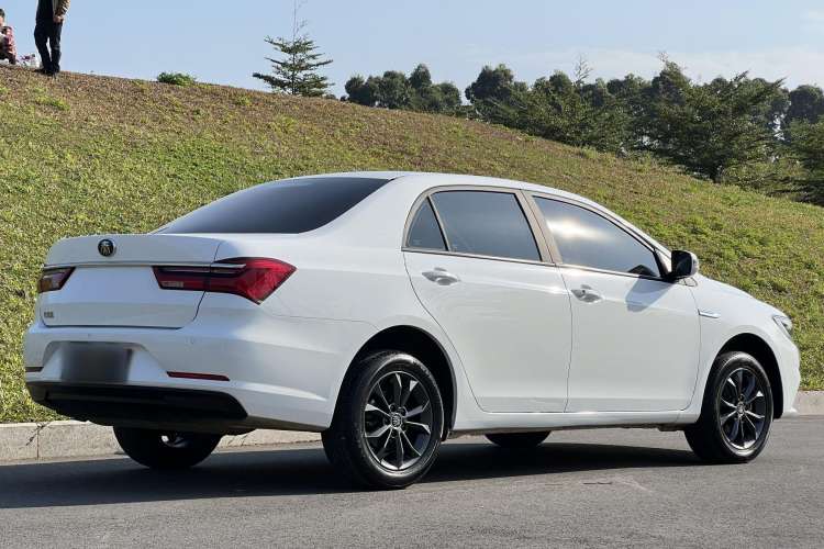 Used BYD Qin 2019 1.5L Automatic Luxury Model Exterior 7