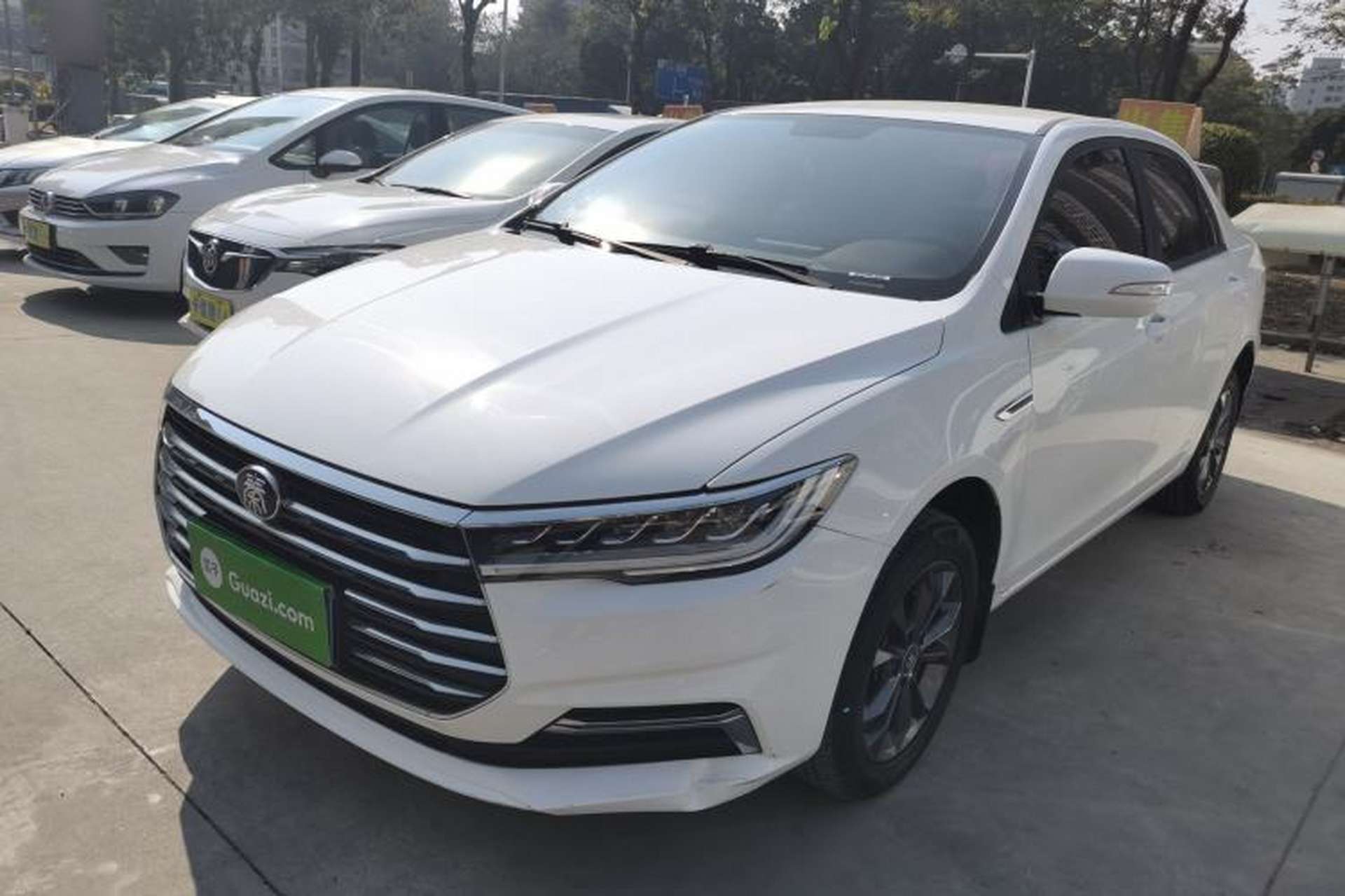Used BYD Qin 2019 1.5L Automatic Luxury Model Front Left 45 Deg