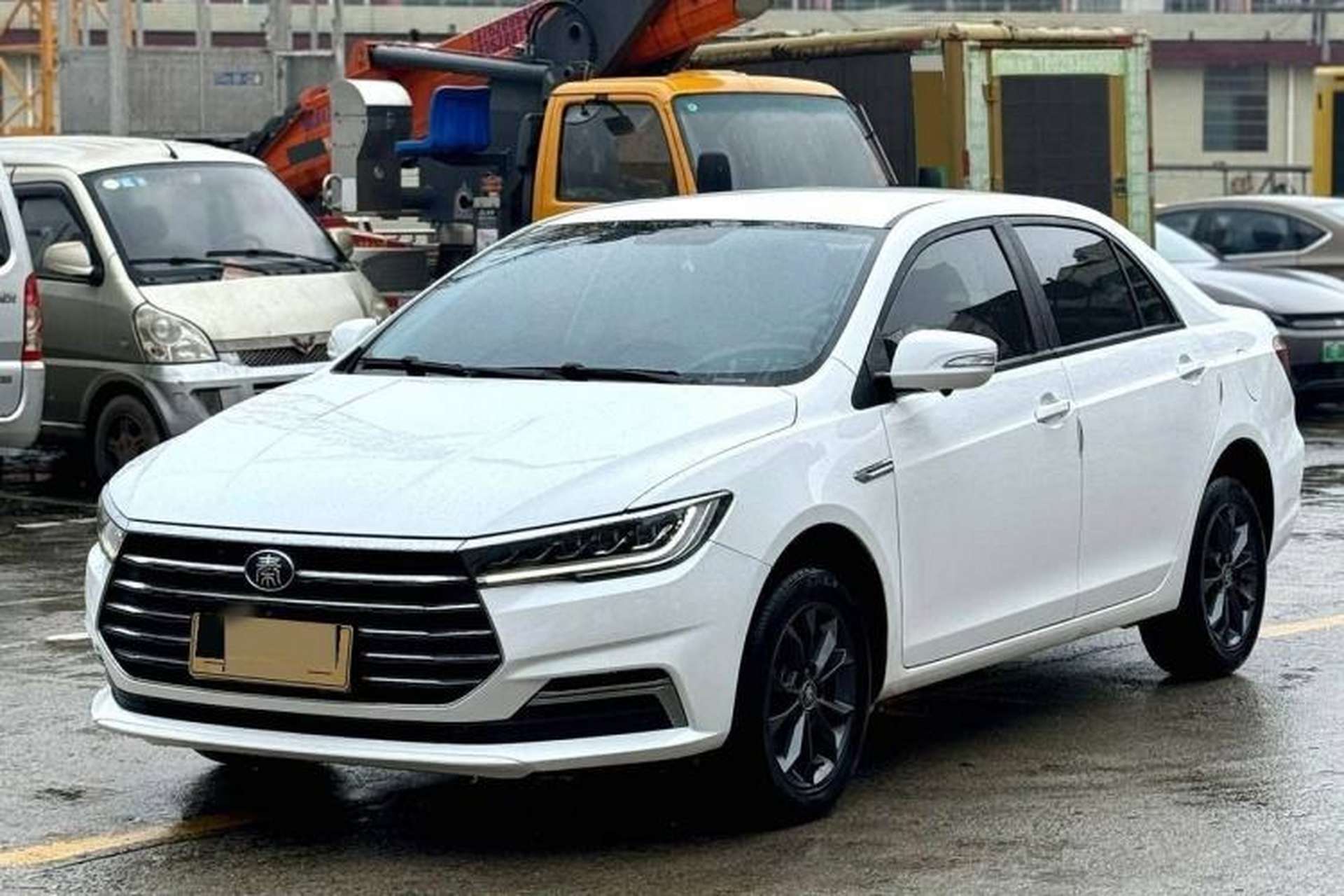 Used BYD Qin 2019 1.5L Manual Comfort Version Front Left 45 Deg
