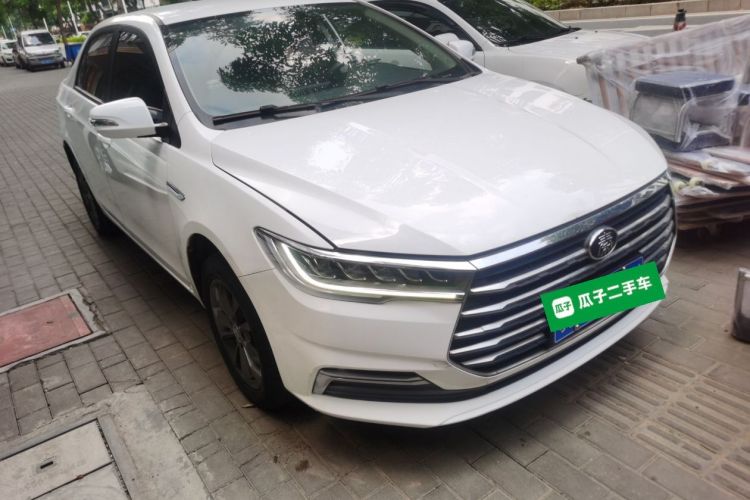 Used BYD Qin 2019 1.5L Automatic Luxury Model Front Right 45 Deg