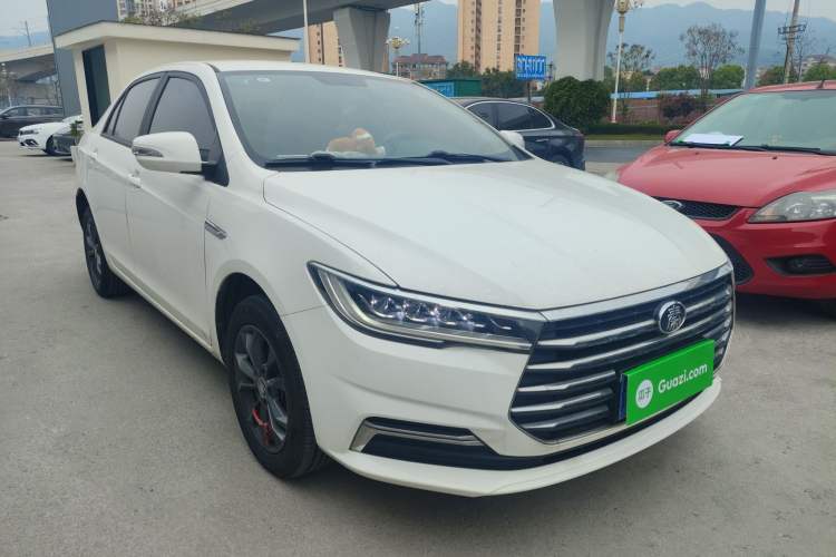 Used BYD Qin 2019 1.5L Manual Comfort Version Front Right 45 Deg