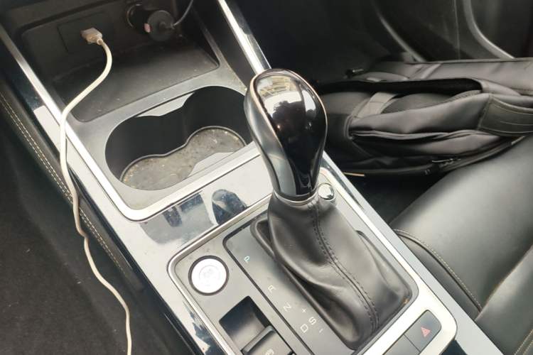 Used BYD Qin 2019 1.5L Automatic Luxury Model Gear Lever