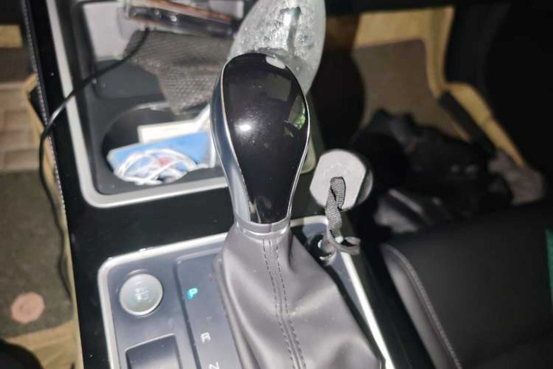 Used BYD Qin 2019 1.5L Automatic Luxury Model Gear Lever