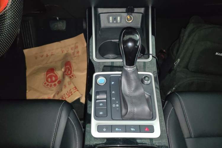 Used BYD Qin 2019 1.5L Automatic Prestige Model Gear Lever