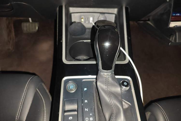 Used BYD Qin 2019 1.5L Automatic Prestige Model Gear Lever
