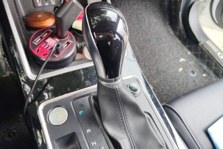 Used BYD Qin 2019 1.5L Automatic Prestige Model Gear Lever