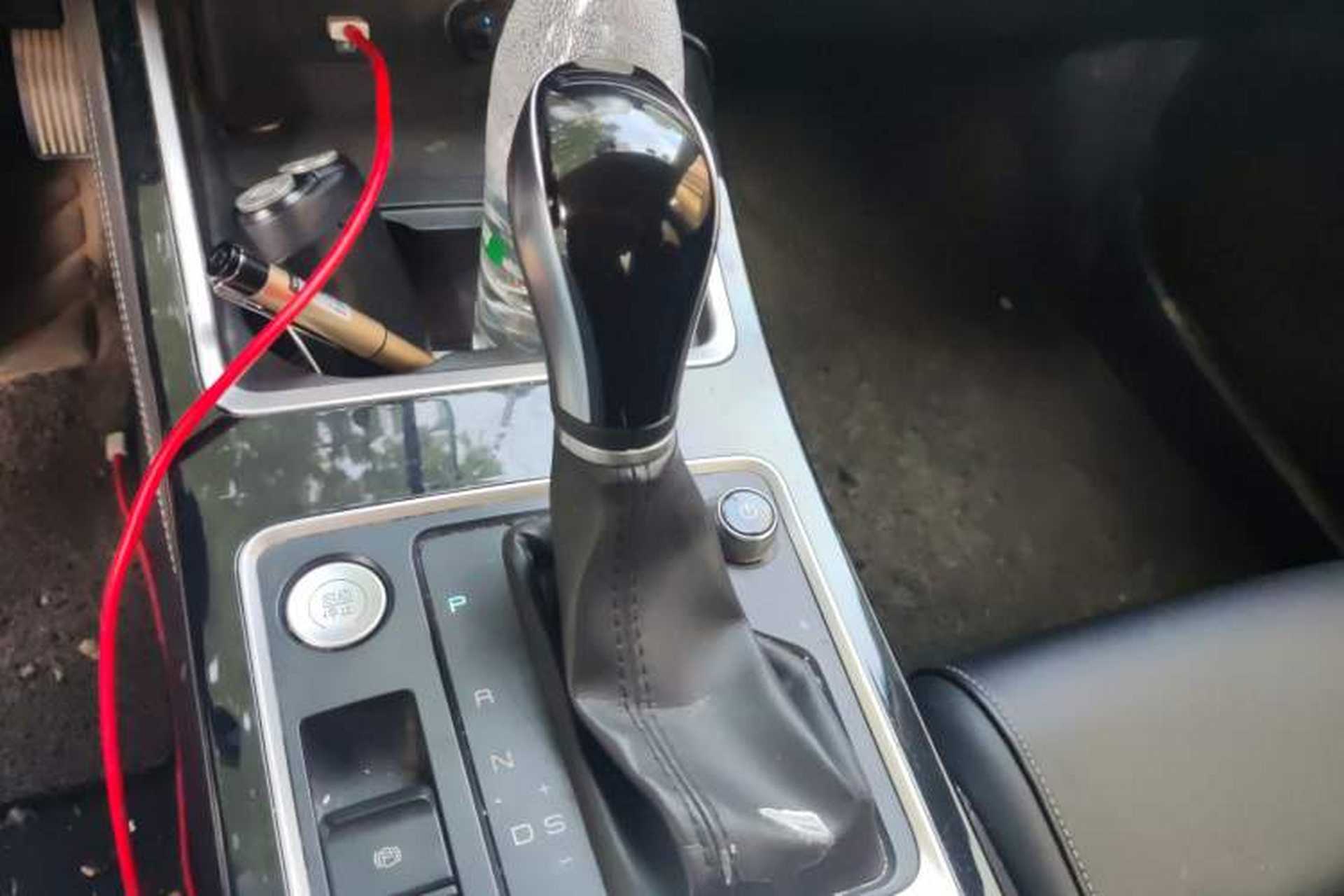 Used BYD Qin 2019 1.5L Automatic Luxury Model Gear Lever