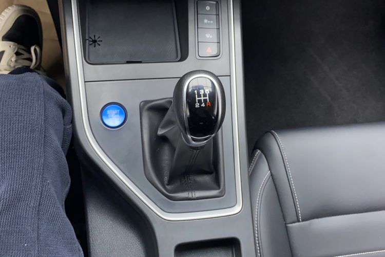 Used BYD Qin 2019 1.5L Manual Comfort Version Gear Lever