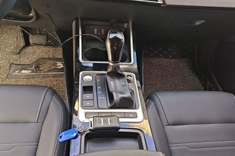 Used BYD Qin 2019 1.5L Automatic Prestige Model Gear Lever