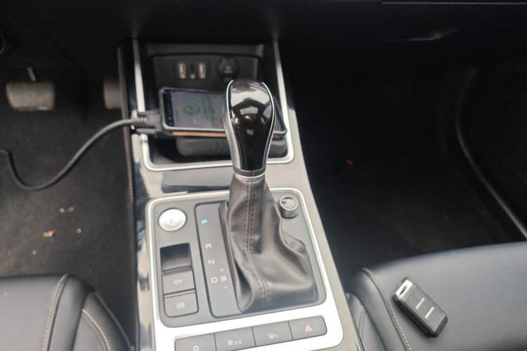 Used BYD Qin 2019 1.5L Automatic Prestige Model Gear Lever