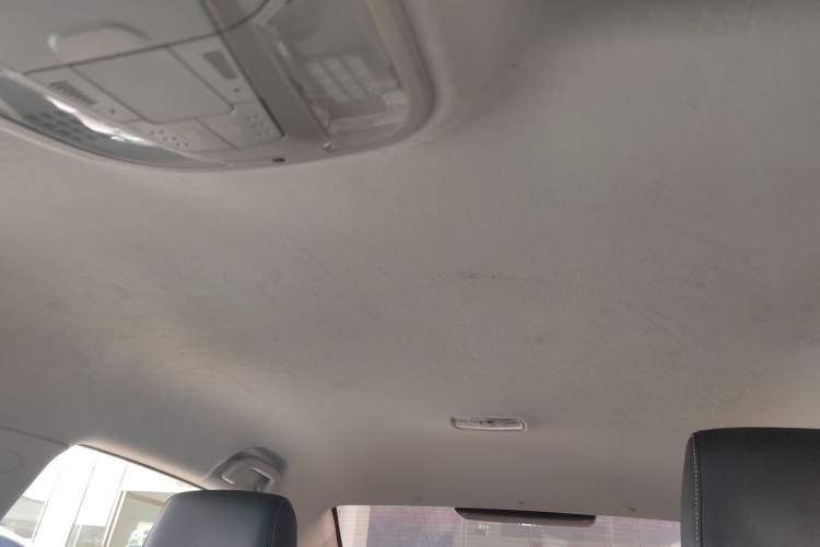 Used BYD Qin 2019 1.5L Automatic Luxury Model Headliner
