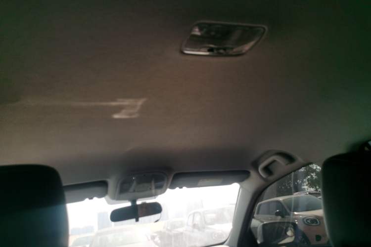 Used BYD Qin 2019 1.5L Automatic Luxury Model Headliner