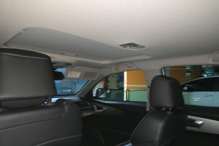 Used BYD Qin 2019 1.5L Automatic Prestige Model Headliner