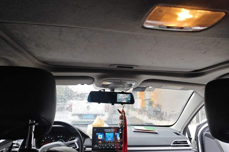 Used BYD Qin 2019 1.5L Automatic Prestige Model Headliner