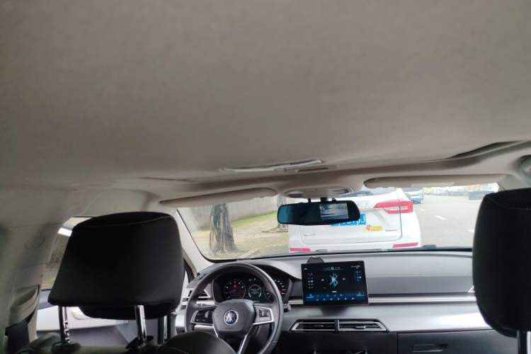 Used BYD Qin 2019 1.5L Automatic Prestige Model Headliner