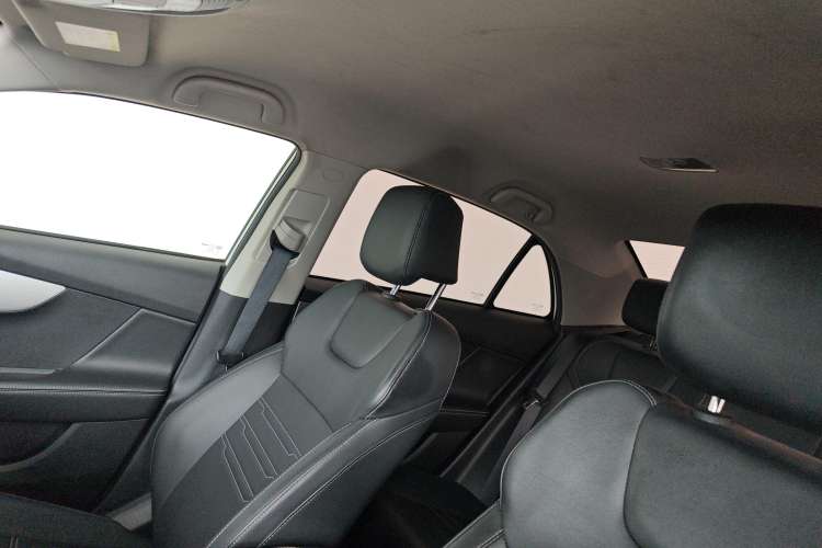 Used BYD Qin 2019 1.5L Automatic Luxury Model Headliner