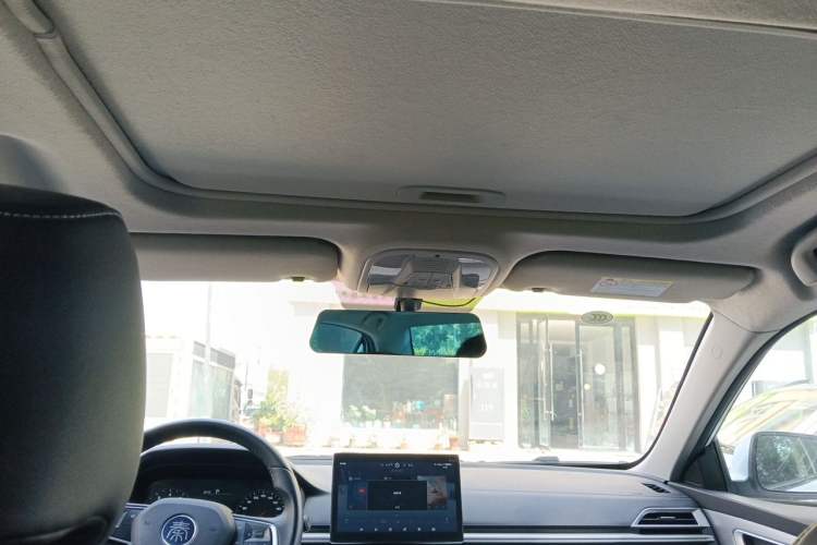 Used BYD Qin 2019 1.5L Automatic Prestige Model Headliner