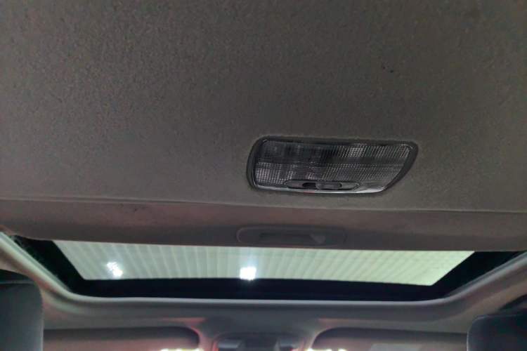 Used BYD Qin 2019 1.5L Manual Luxury Version Headliner