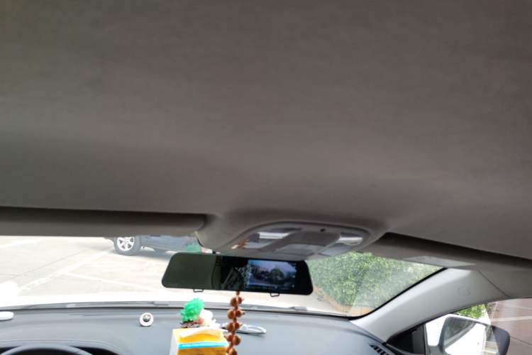 Used BYD Qin 2019 1.5L Automatic Luxury Model Headliner