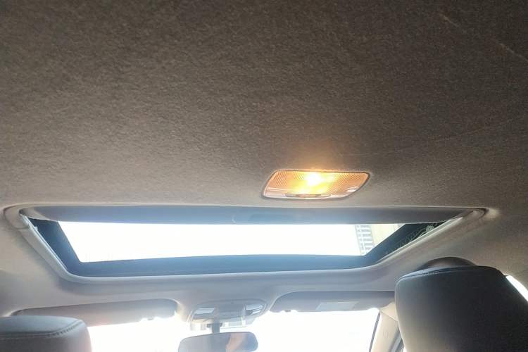 Used BYD Qin 2019 1.5L Automatic Prestige Model Headliner