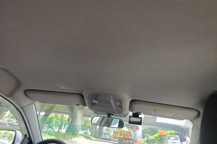 Used BYD Qin 2019 1.5L Automatic Luxury Model Headliner