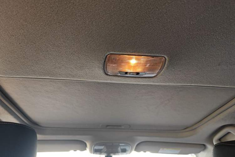 Used BYD Qin 2019 1.5L Manual Luxury Version Headliner