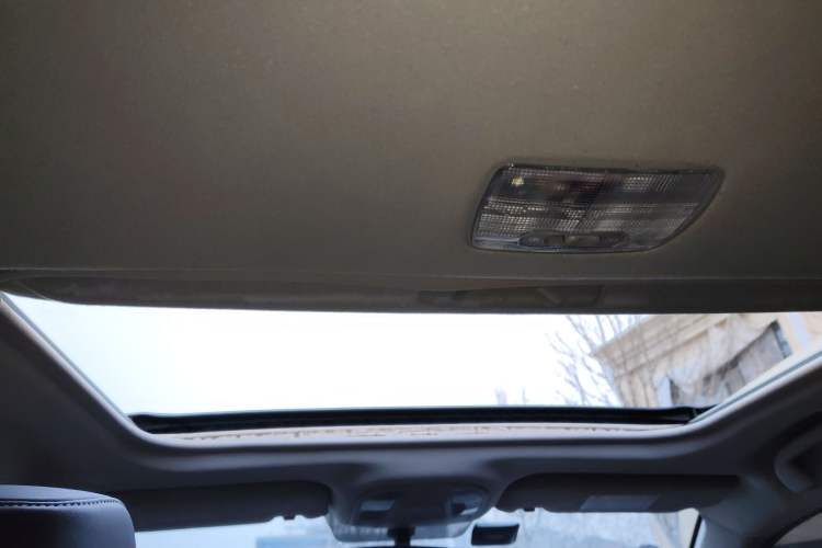 Used BYD Qin 2019 1.5L Automatic Prestige Model Headliner
