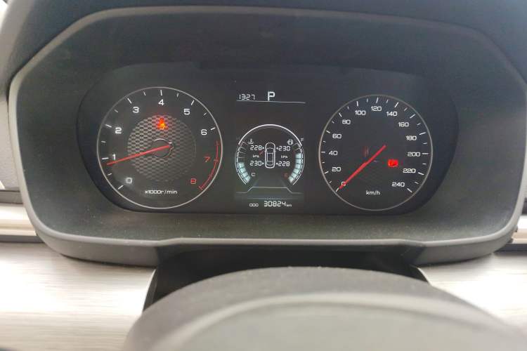 Used BYD Qin 2019 1.5L Automatic Luxury Model Instrument Cluster