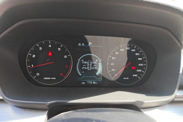 Used BYD Qin 2019 1.5L Automatic Luxury Model Instrument Cluster