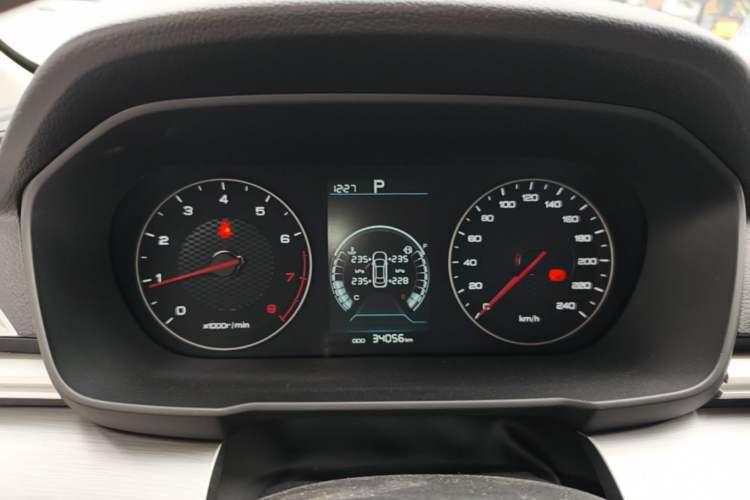 Used BYD Qin 2019 1.5L Automatic Luxury Model Instrument Cluster