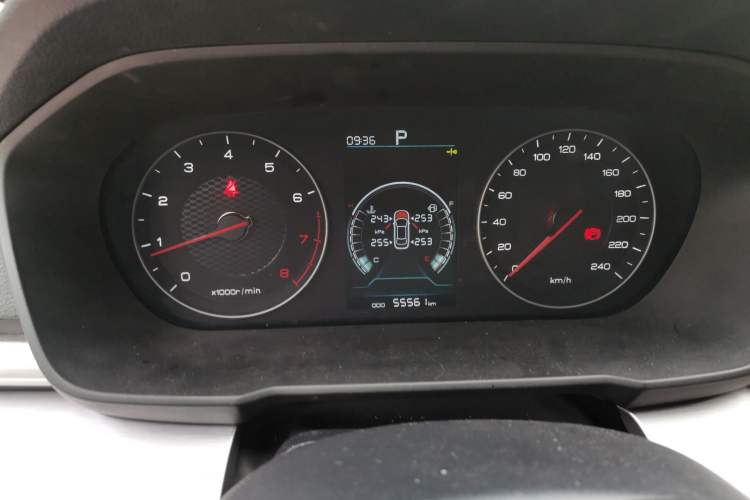 Used BYD Qin 2019 1.5L Automatic Luxury Model Instrument Cluster