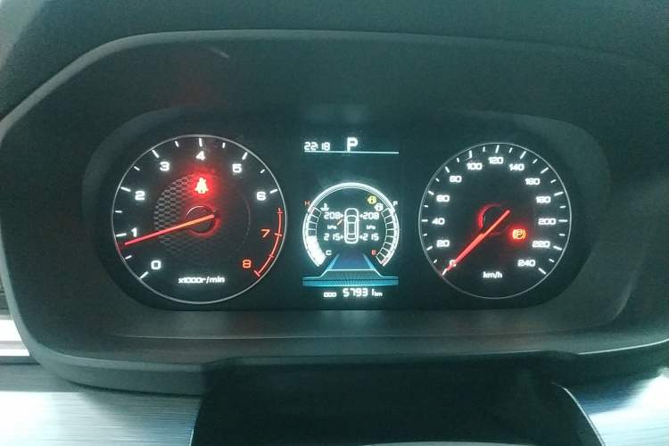 Used BYD Qin 2019 1.5L Automatic Luxury Model Instrument Cluster