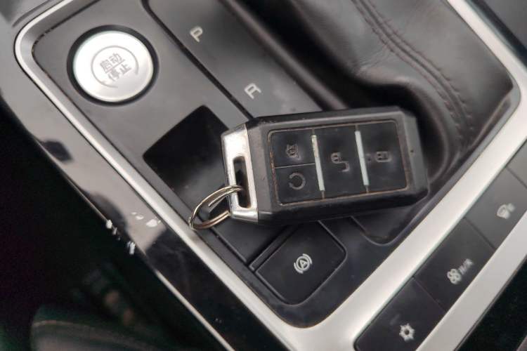 Used BYD Qin 2019 1.5L Automatic Luxury Model Interior 1